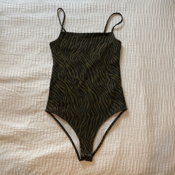 Cotton On Tops - body suit